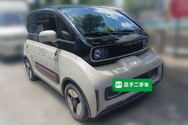 Used Baojun KiWi EV 2021 Designer Lithium Iron Phosphate Front Right 45 Deg