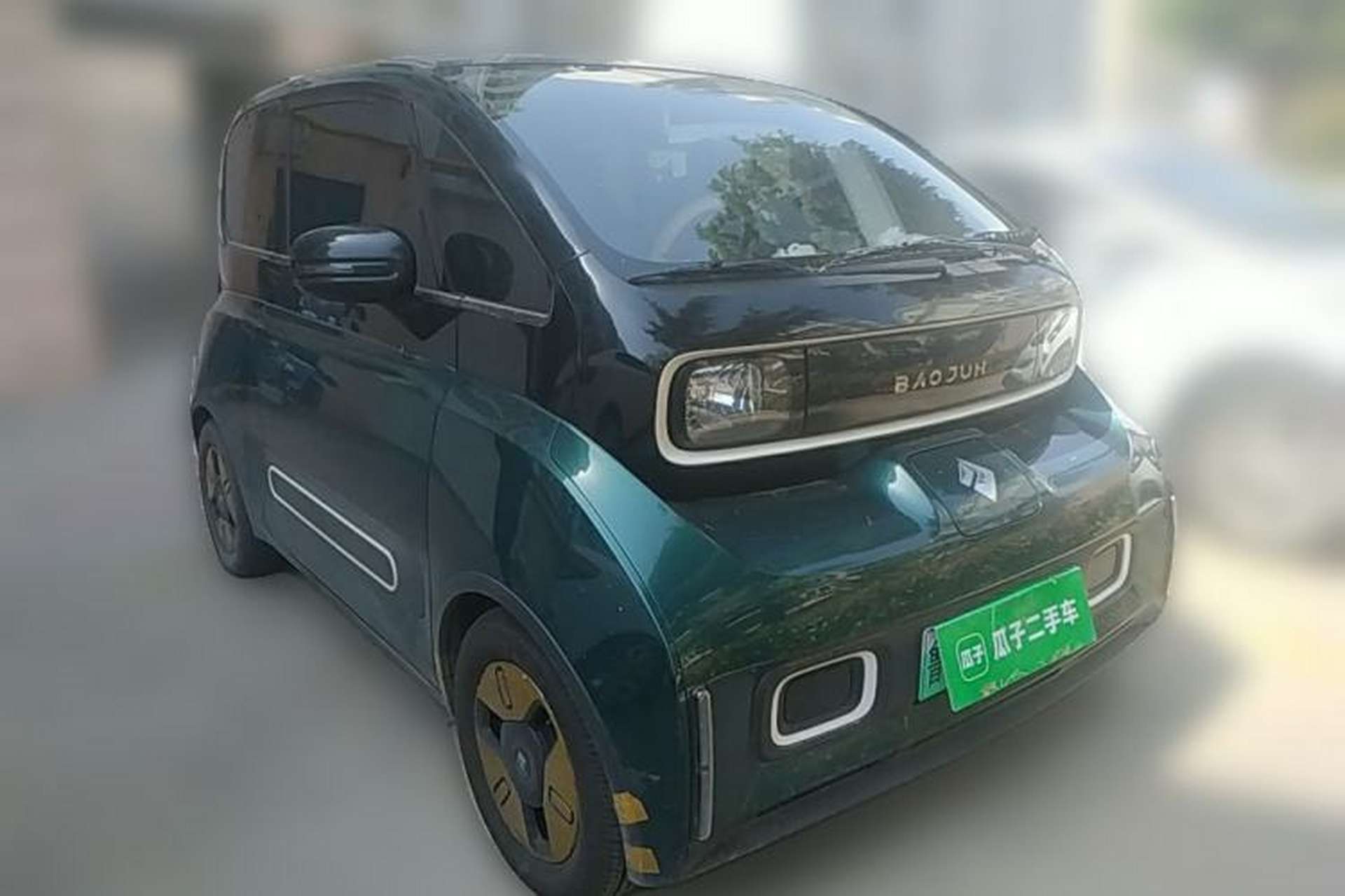 Used Baojun KiWi EV 2021 Designer Lithium Iron Phosphate Front Right 45 Deg
