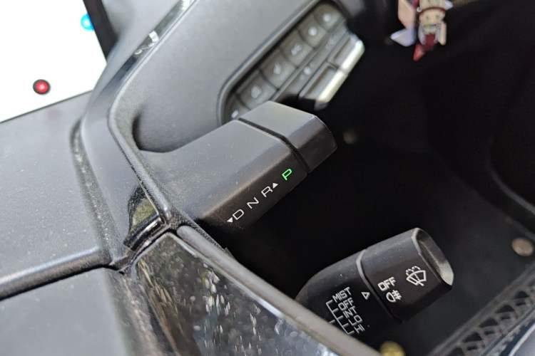 Used Baojun KiWi EV 2021 Artist Model Lithium Iron Phosphate Gear Lever
