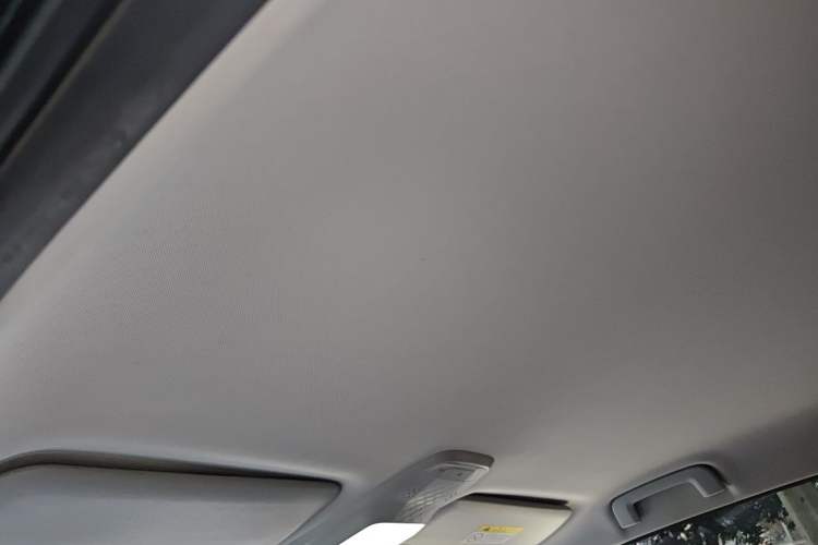Used Baojun KiWi EV 2021 Artist Model Lithium Iron Phosphate Headliner