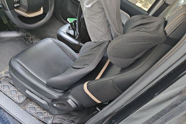 Used Baojun KiWi EV 2021 Artist Model Lithium Iron Phosphate Left Front Seat