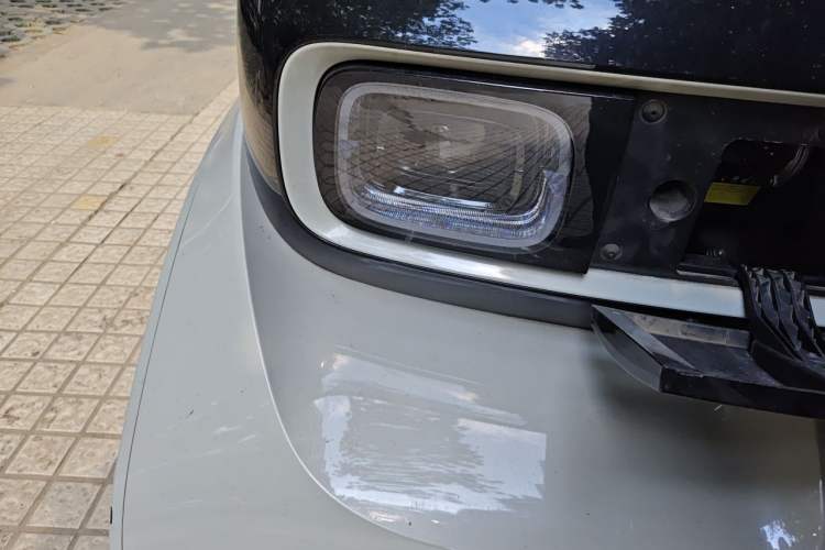 Used Baojun KiWi EV 2021 Artist Model Lithium Iron Phosphate Right Front Headlight