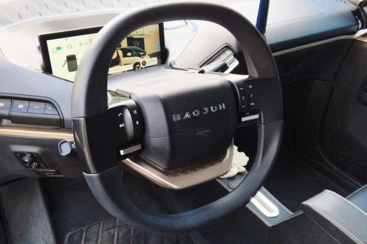 Used Baojun KiWi EV 2021 Artist Model Ternary Lithium Steering Wheel