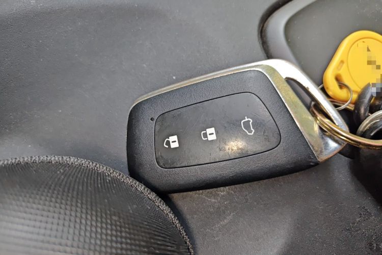 Used Baojun KiWi EV 2021 Artist Model Lithium Iron Phosphate Vehicle Key