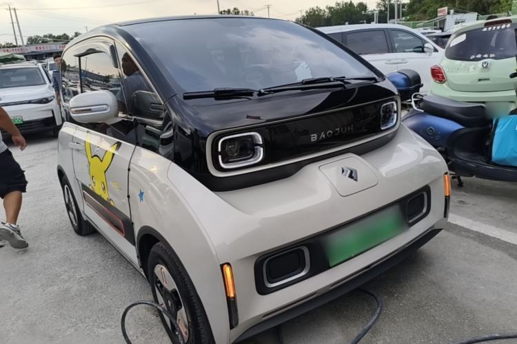 Used Baojun KiWi EV 2021 Artist Model Ternary Lithium Exterior 1