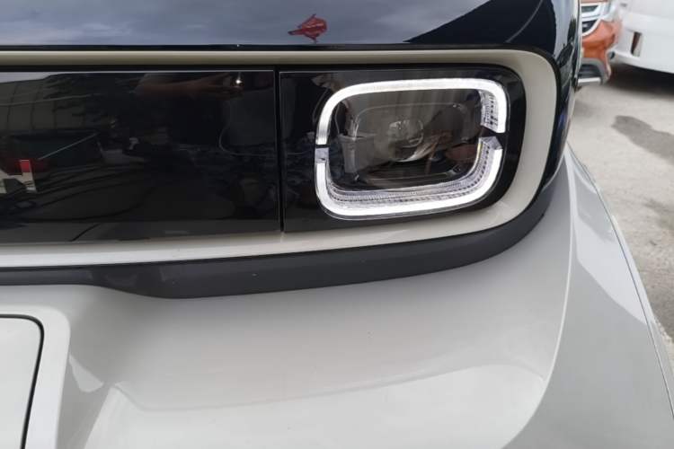 Used Baojun KiWi EV 2021 Artist Model Ternary Lithium Left Front Headlight