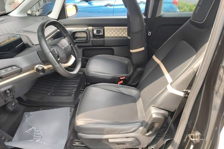 Used Baojun KiWi EV 2021 Artist Model Lithium Iron Phosphate Left Front Seat
