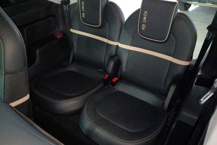 Used Baojun KiWi EV 2021 Designer Lithium Iron Phosphate Left Rear Seat