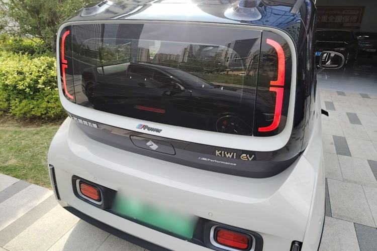 Used Baojun KiWi EV 2021 Artist Model Lithium Iron Phosphate Rear
