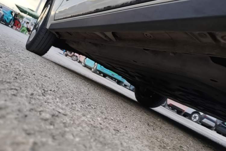 Used Baojun KiWi EV 2021 Artist Model Ternary Lithium Right Side Sill