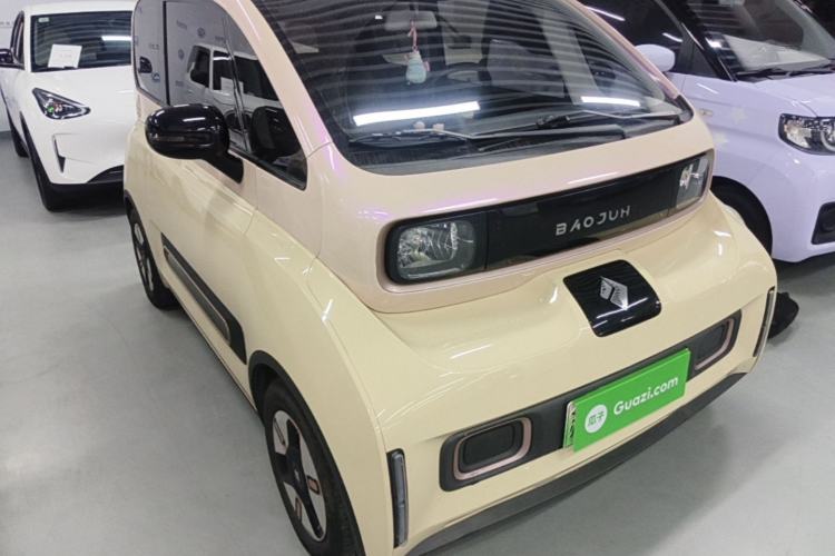 Used Baojun KiWi EV 2021 Designer Lithium Iron Phosphate Exterior 1