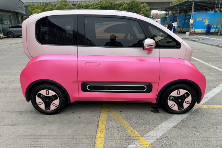 Used Baojun KiWi EV 2021 Designer Lithium Iron Phosphate Exterior 12