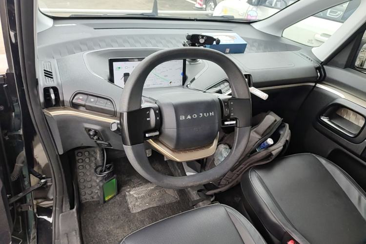 Used Baojun KiWi EV 2021 Designer Ternary Lithium Center Console