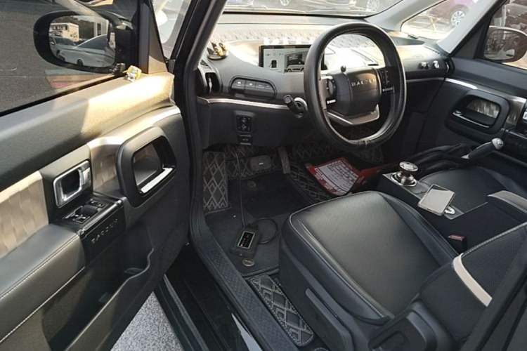 Used Baojun KiWi EV 2021 Artist Model Lithium Iron Phosphate Driver Seat