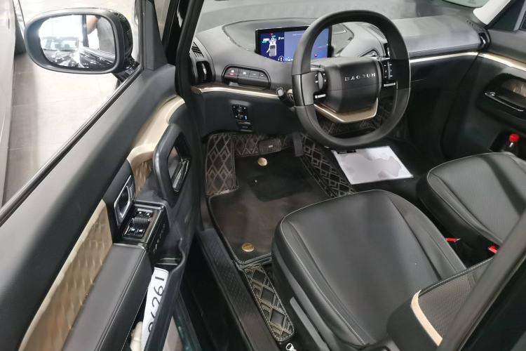 Used Baojun KiWi EV 2021 Artist Model Lithium Iron Phosphate Driver Seat