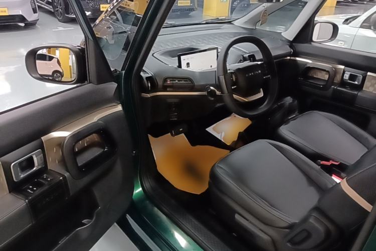Used Baojun KiWi EV 2021 Artist Model Ternary Lithium Driver Seat
