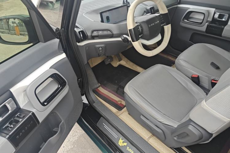 Used Baojun KiWi EV 2021 Artist Model Lithium Iron Phosphate Driver Seat
