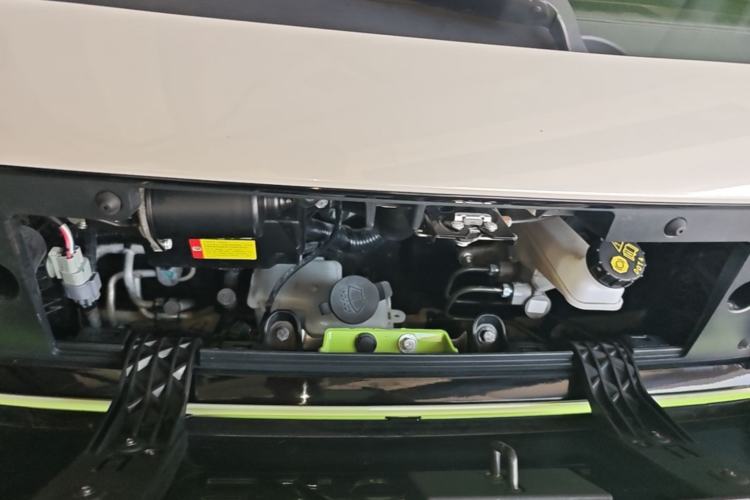 Used Baojun KiWi EV 2021 Artist Model Lithium Iron Phosphate Engine Bay
