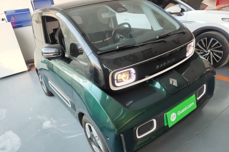 Used Baojun KiWi EV 2021 Artist Model Lithium Iron Phosphate Exterior 2