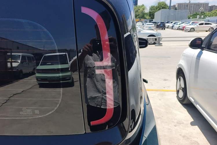 Used Baojun KiWi EV 2021 Artist Model Ternary Lithium Exterior 3