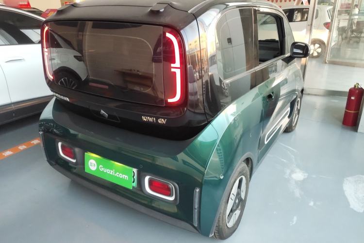 Used Baojun KiWi EV 2021 Artist Model Lithium Iron Phosphate Exterior 5