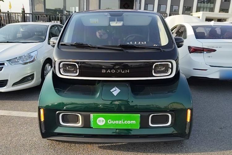 Used Baojun KiWi EV 2021 Artist Model Lithium Iron Phosphate Front