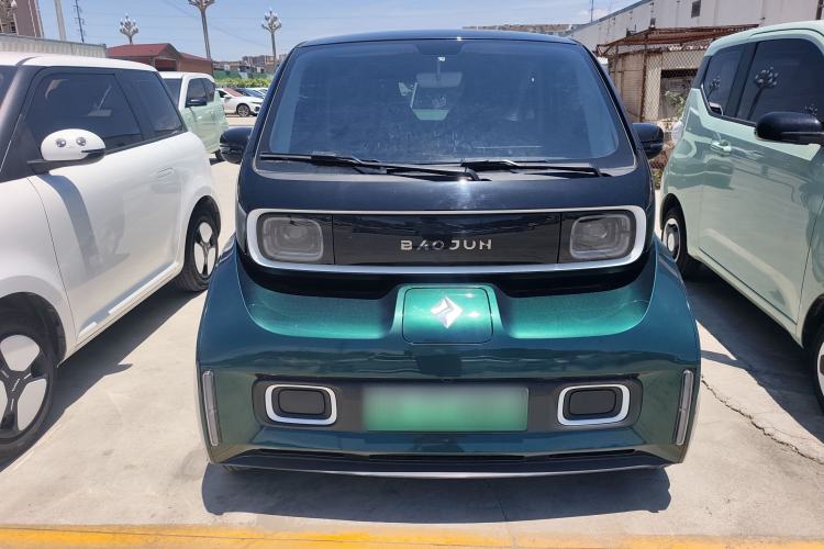 Used Baojun KiWi EV 2021 Artist Model Ternary Lithium Front