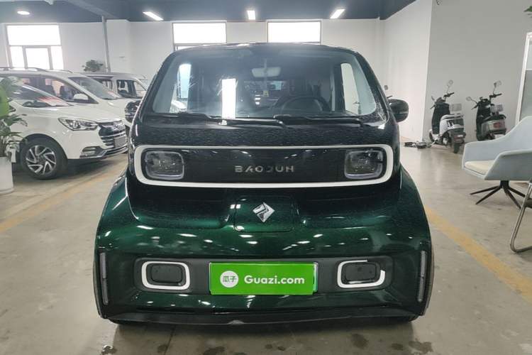 Used Baojun KiWi EV 2021 Artist Model Lithium Iron Phosphate Front