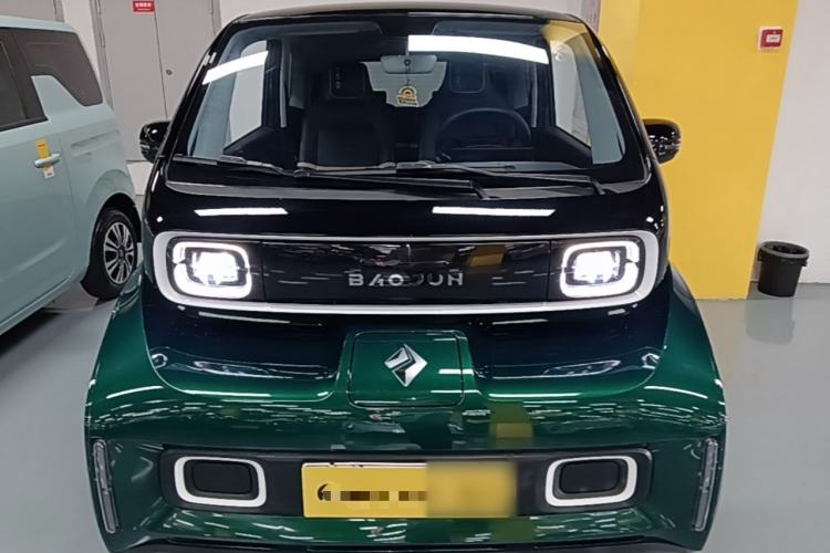 Used Baojun KiWi EV 2021 Artist Model Ternary Lithium Front