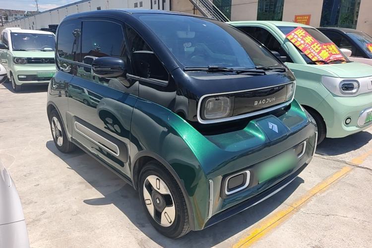 Used Baojun KiWi EV 2021 Artist Model Ternary Lithium Front Right 45 Deg