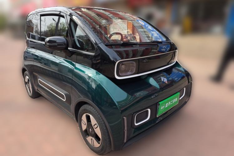 Used Baojun KiWi EV 2021 Artist Model Ternary Lithium Front Right 45 Deg