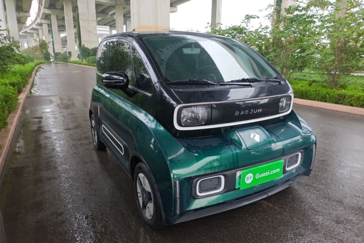 Used Baojun KiWi EV 2021 Designer Ternary Lithium Front Right 45 Deg