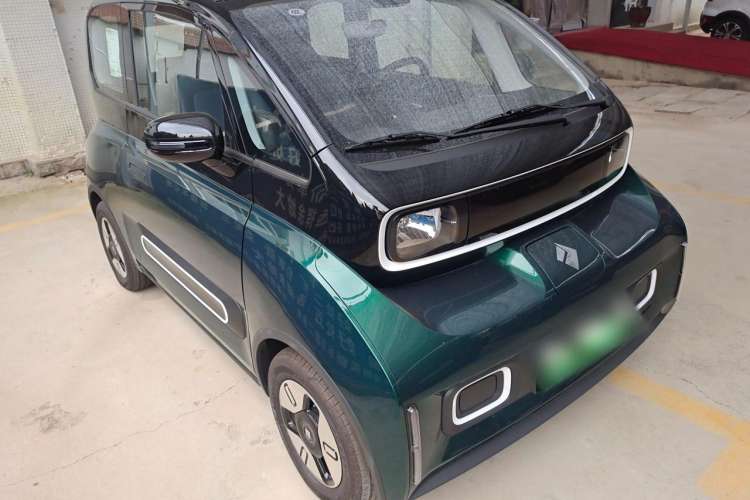 Used Baojun KiWi EV 2021 Designer Ternary Lithium Front Right 45 Deg