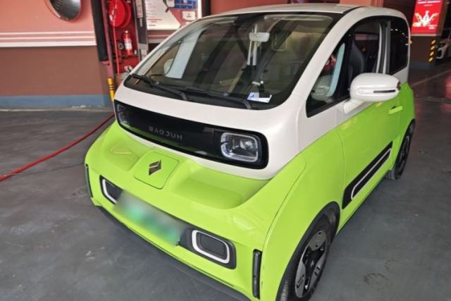 Used Baojun KiWi EV 2021 Artist Model Lithium Iron Phosphate
