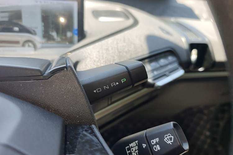 Used Baojun KiWi EV 2021 Artist Model Ternary Lithium Gear Lever