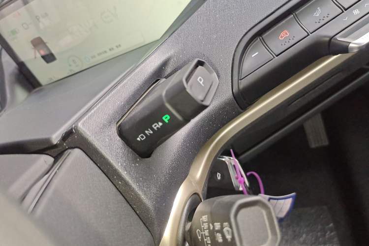 Used Baojun KiWi EV 2021 Designer Ternary Lithium Gear Lever