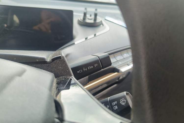 Used Baojun KiWi EV 2021 Designer Lithium Iron Phosphate Gear Lever