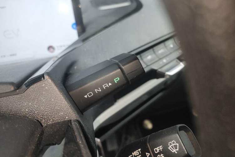 Used Baojun KiWi EV 2021 Designer Lithium Iron Phosphate Gear Lever