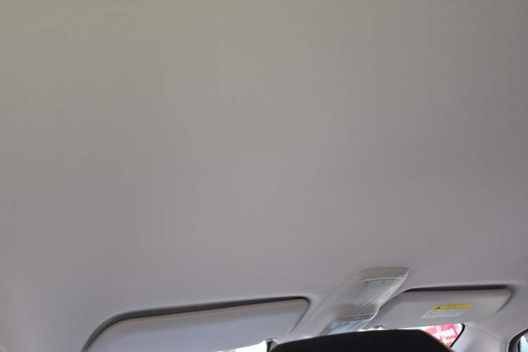 Used Baojun KiWi EV 2021 Artist Model Ternary Lithium Headliner