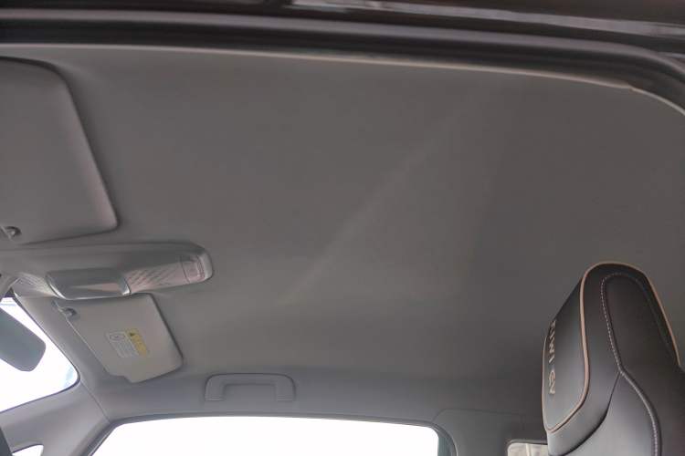 Used Baojun KiWi EV 2021 Artist Model Lithium Iron Phosphate Headliner