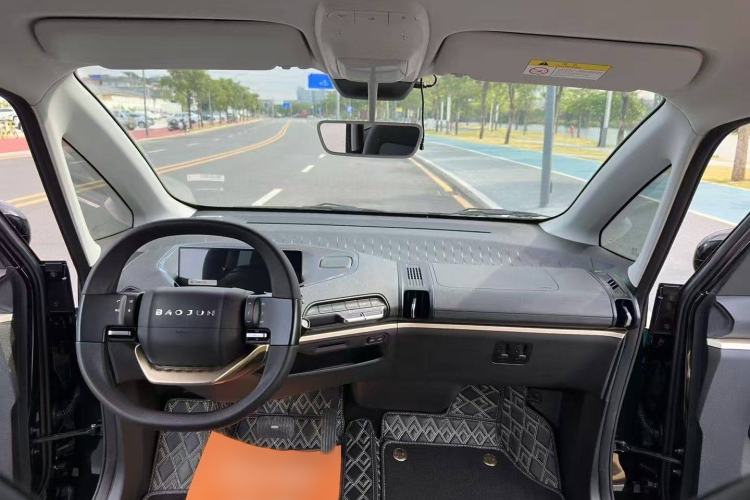 Used Baojun KiWi EV 2021 Designer Lithium Iron Phosphate Interior 1