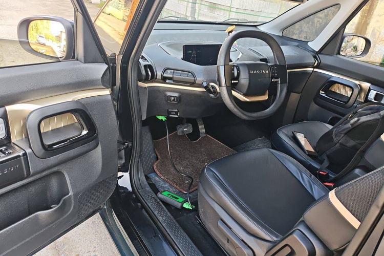 Used Baojun KiWi EV 2021 Designer Lithium Iron Phosphate Interior 3