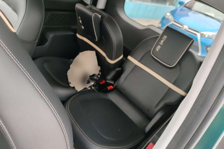 Used Baojun KiWi EV 2021 Designer Ternary Lithium Interior 4