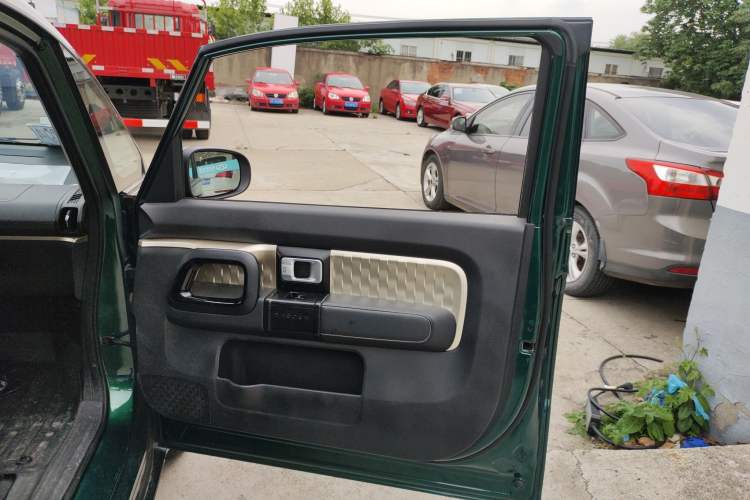 Used Baojun KiWi EV 2021 Designer Ternary Lithium Interior 5