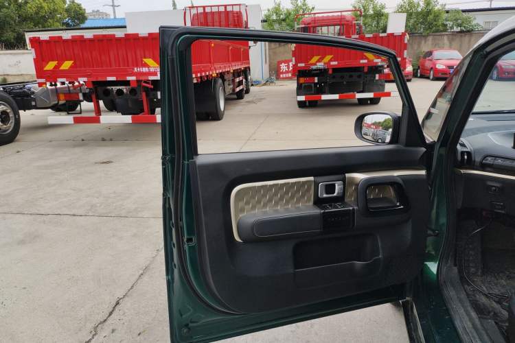 Used Baojun KiWi EV 2021 Designer Ternary Lithium Interior 8