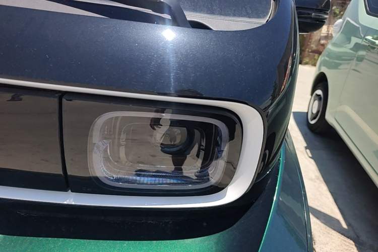 Used Baojun KiWi EV 2021 Artist Model Ternary Lithium Left Front Headlight