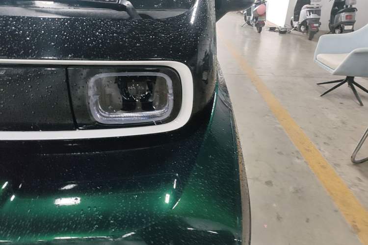 Used Baojun KiWi EV 2021 Artist Model Lithium Iron Phosphate Left Front Headlight