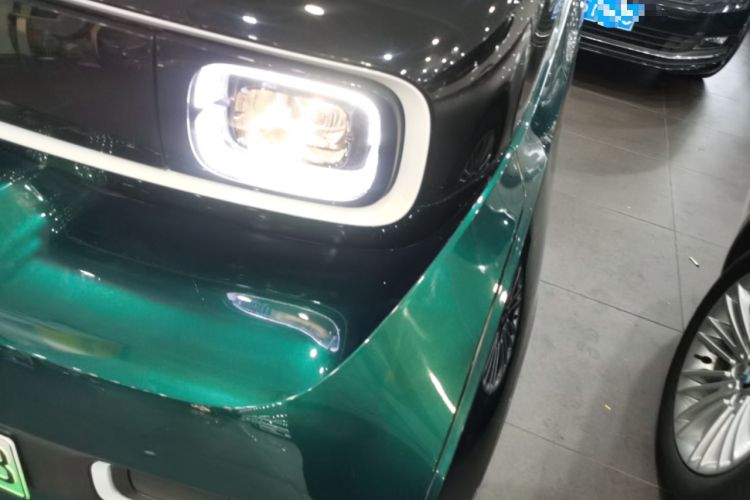 Used Baojun KiWi EV 2021 Artist Model Lithium Iron Phosphate Left Front Headlight
