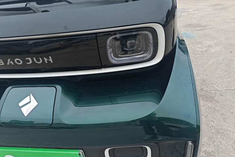 Used Baojun KiWi EV 2021 Artist Model Lithium Iron Phosphate Left Front Headlight