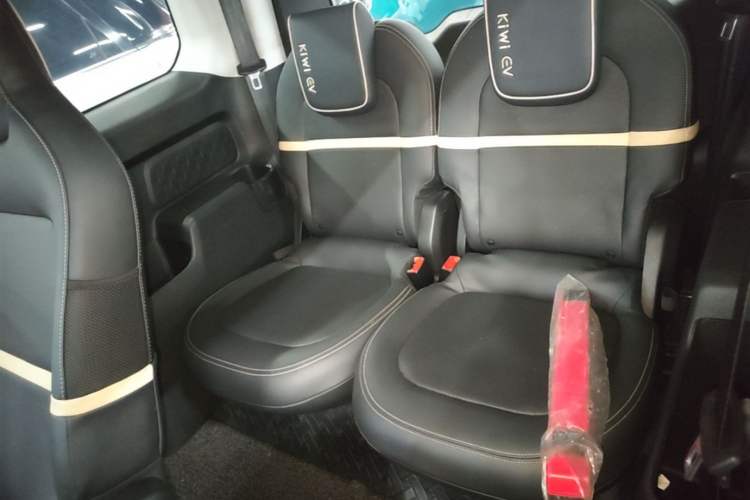 Used Baojun KiWi EV 2021 Designer Lithium Iron Phosphate Left Rear Seat